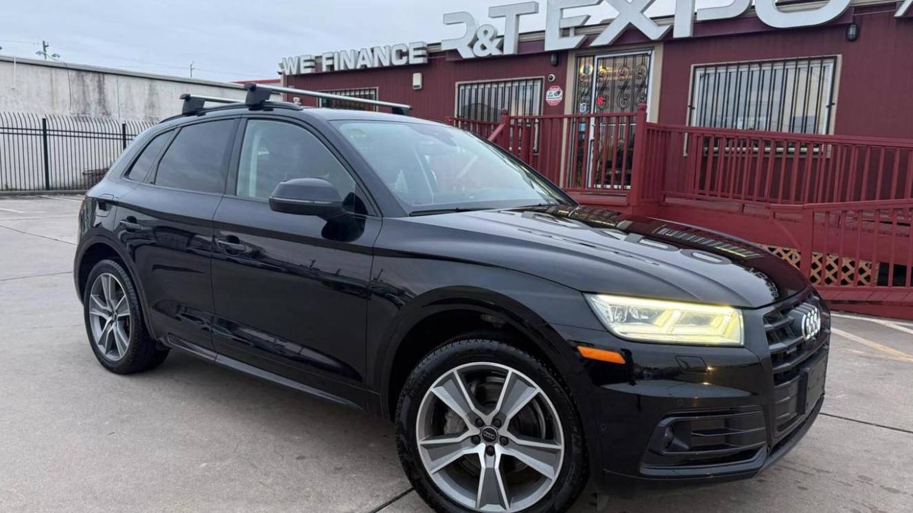 AUDI Q5 2019 WA1CNAFY0K2108573 image