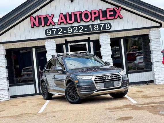 AUDI Q5 2019 WA1ANBFY6K2085779 image