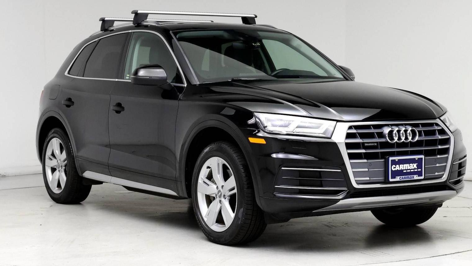 AUDI Q5 2019 WA1BNAFY6K2061450 image