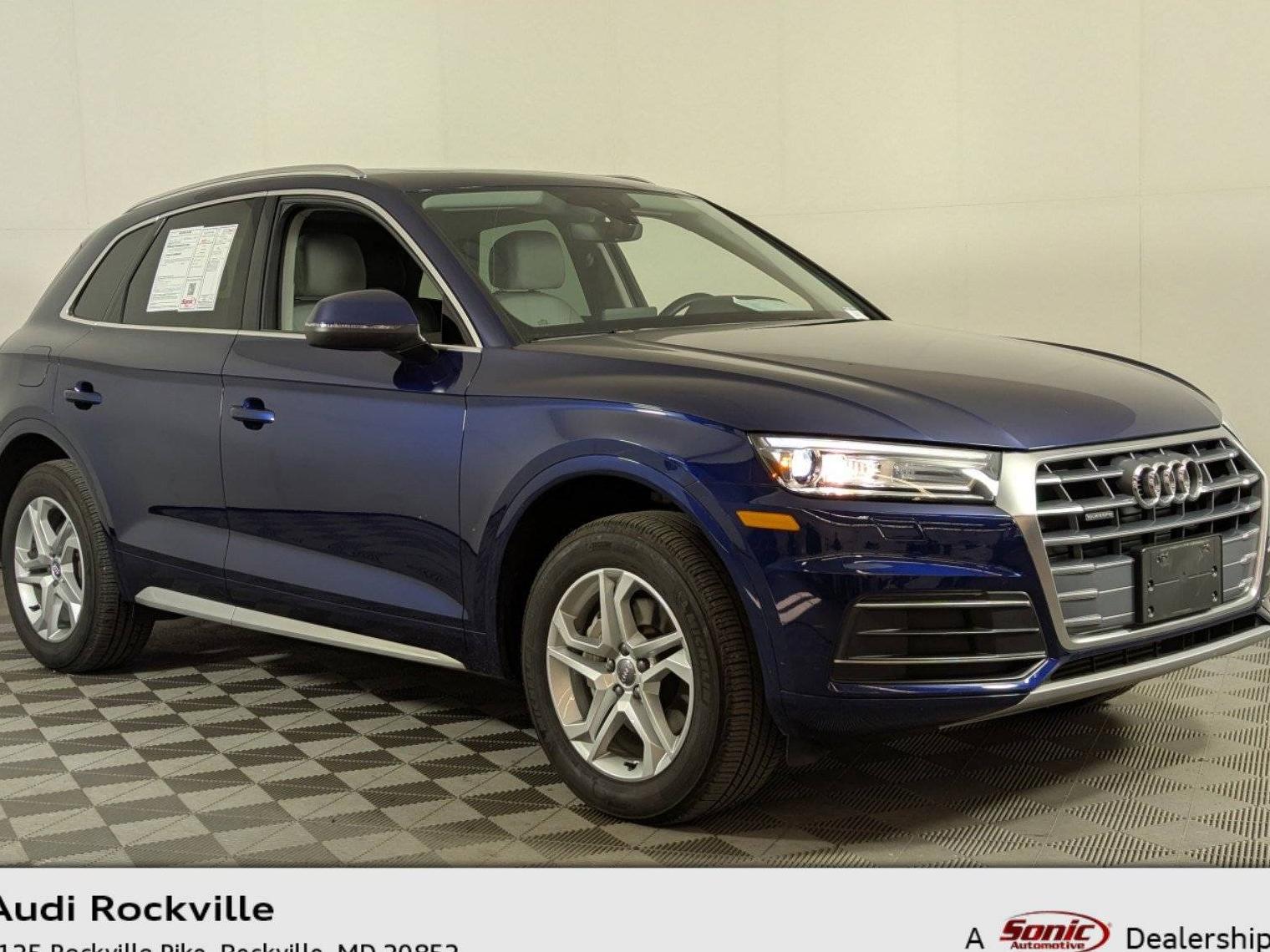 AUDI Q5 2019 WA1ANAFY0K2041142 image