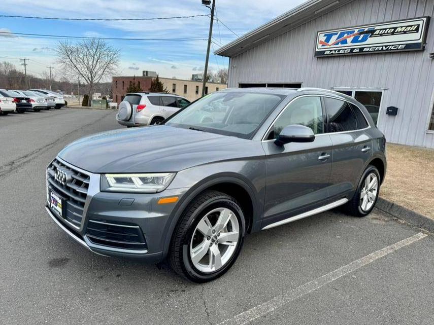 AUDI Q5 2019 WA1BNAFY7K2111708 image