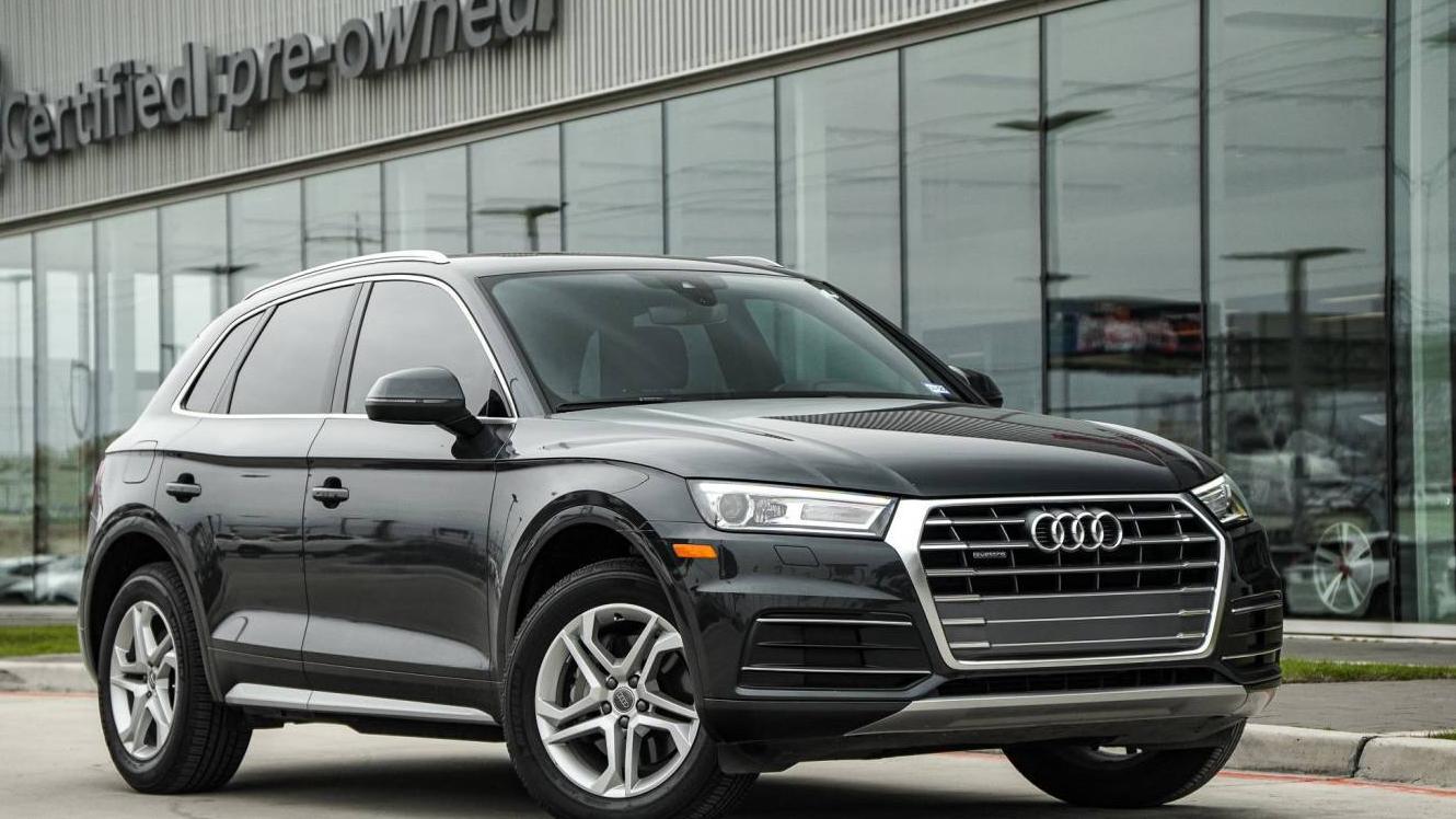 AUDI Q5 2019 WA1ANAFY4K2092692 image