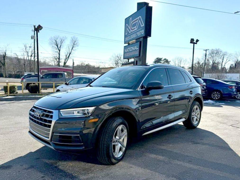 AUDI Q5 2019 WA1ANAFY0K2038189 image