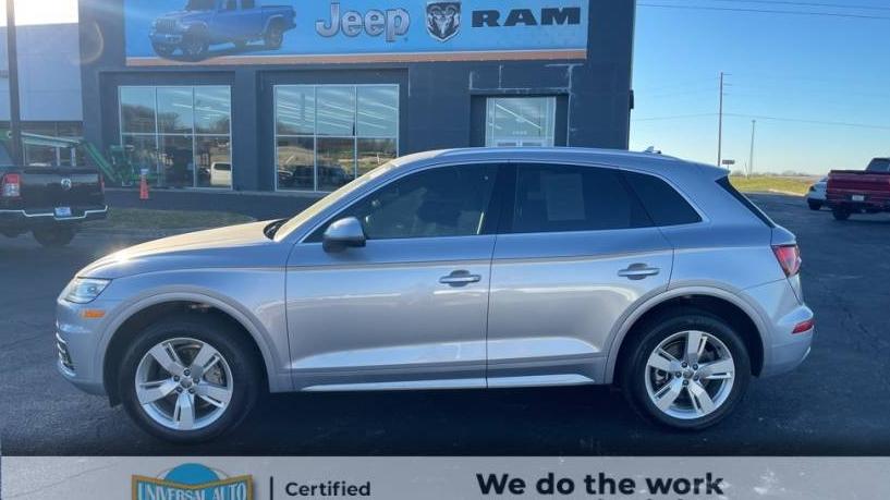 AUDI Q5 2019 WA1ANAFY7K2108576 image