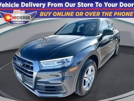 AUDI Q5 2018 WA1ANAFY5J2077231 image