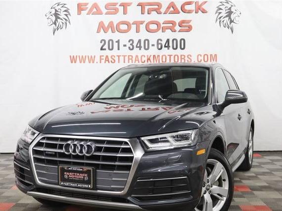 AUDI Q5 2018 WA1BNAFY8J2238689 image