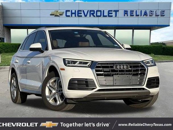 AUDI Q5 2018 WA1BNAFY3J2038416 image