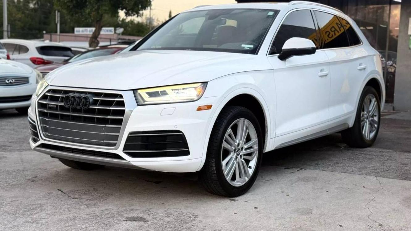 AUDI Q5 2018 WA1BNAFY2J2160717 image