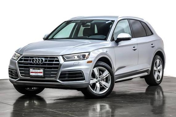 AUDI Q5 2018 WA1ANAFY2J2195642 image