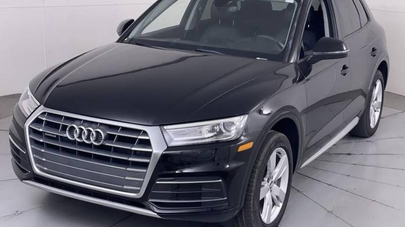 AUDI Q5 2018 WA1ANAFY4J2089533 image