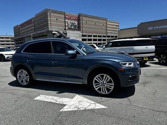 AUDI Q5 2018 WA1CNAFY3J2062008 image
