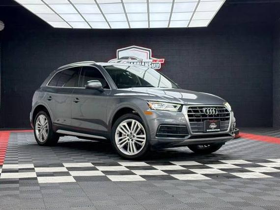 AUDI Q5 2018 WA1BNAFY1J2017404 image
