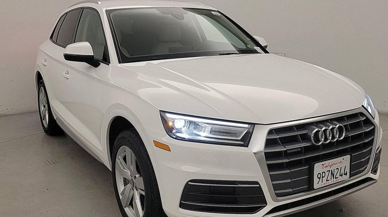 AUDI Q5 2018 WA1ANAFY6J2246852 image