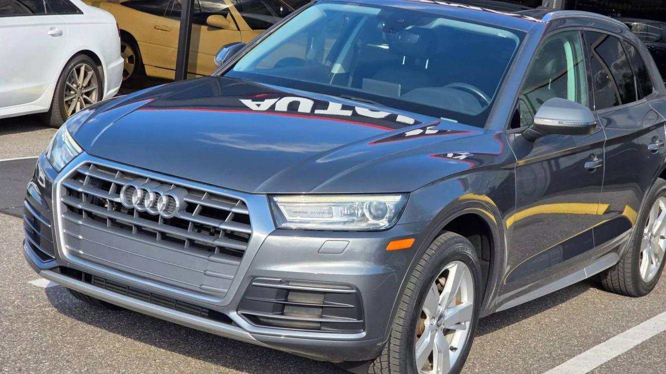 AUDI Q5 2018 WA1ANAFY3J2012975 image