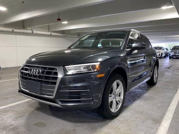 AUDI Q5 2018 WA1ANAFY5J2020981 image