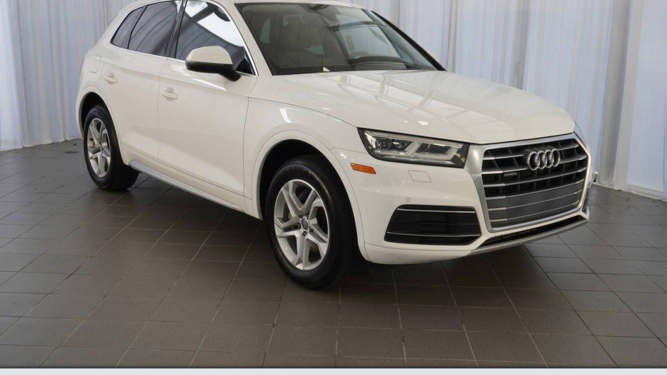 AUDI Q5 2018 WA1BNAFY6J2220675 image