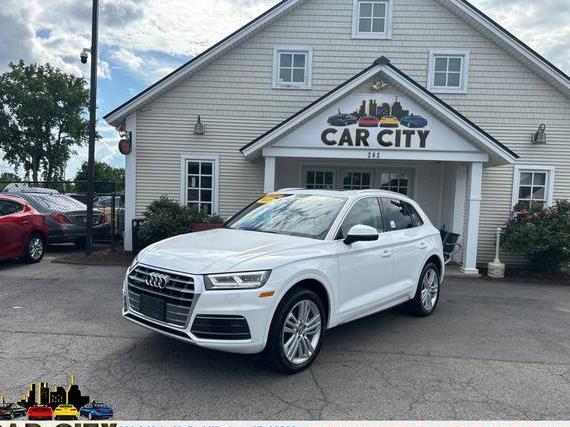 AUDI Q5 2018 WA1BNAFY7J2219812 image