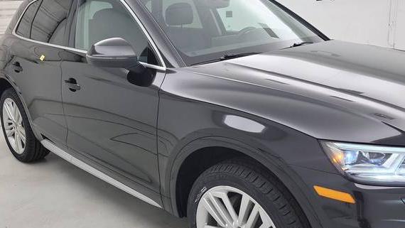 AUDI Q5 2018 WA1BNAFY2J2134585 image