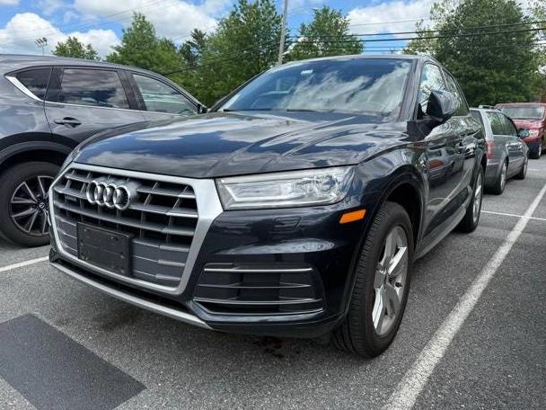 AUDI Q5 2018 WA1ANAFY8J2026032 image