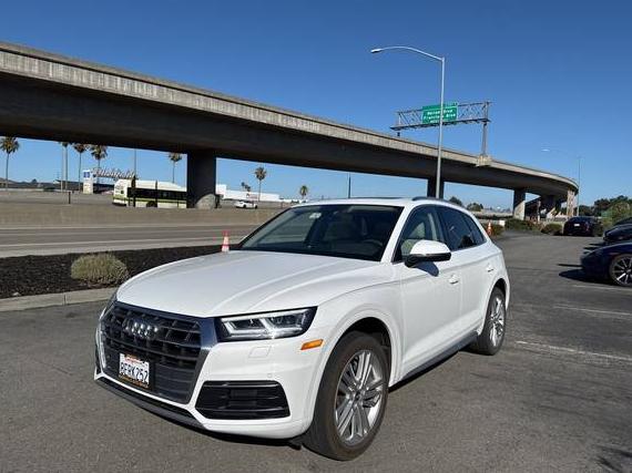 AUDI Q5 2018 WA1BNAFY3J2200786 image