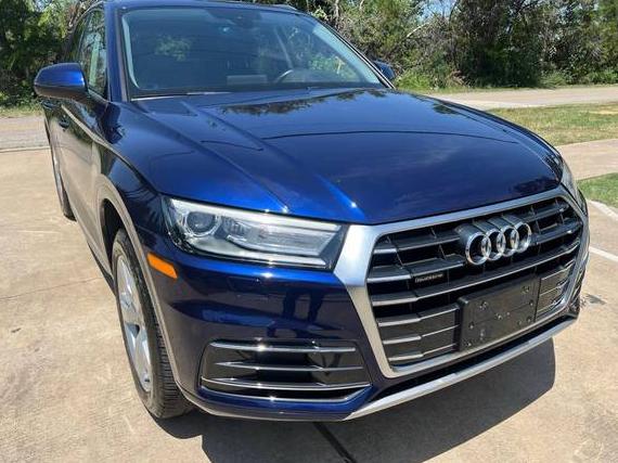 AUDI Q5 2018 WA1ANAFY2J2001384 image