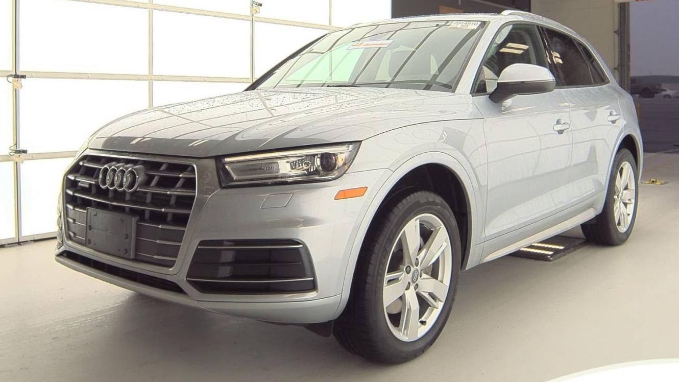 AUDI Q5 2018 WA1ANAFY9J2083890 image