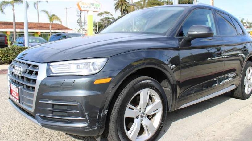 AUDI Q5 2018 WA1ANAFY5J2005266 image