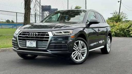 AUDI Q5 2018 WA1BNAFY9J2147088 image