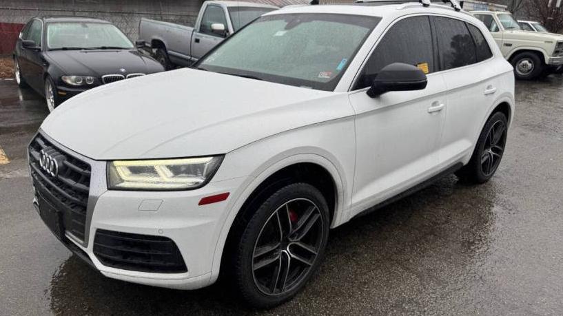 AUDI Q5 2018 WA1BNAFY5J2187927 image