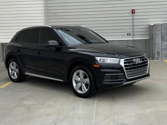 AUDI Q5 2018 WA1ANAFY5J2006353 image AUDI Q5 2018 WA1ANAFY5J2006353 image