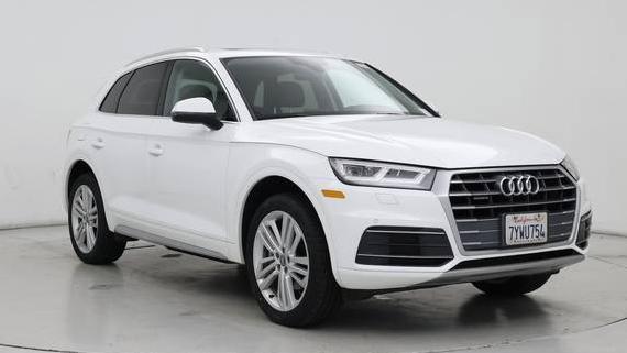 AUDI Q5 2018 WA1BNAFY8J2003340 image
