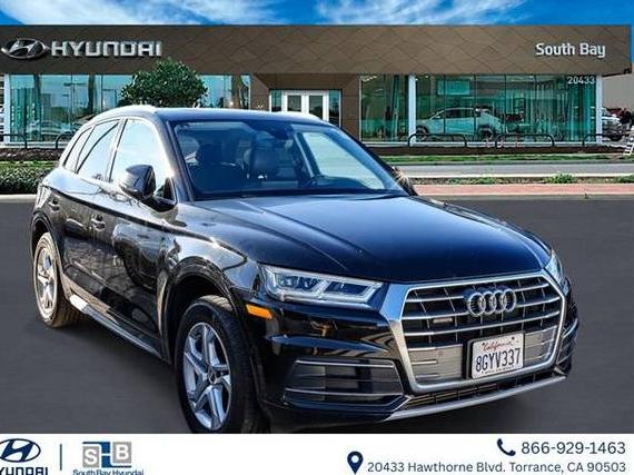 AUDI Q5 2018 WA1BNAFY6J2225150 image