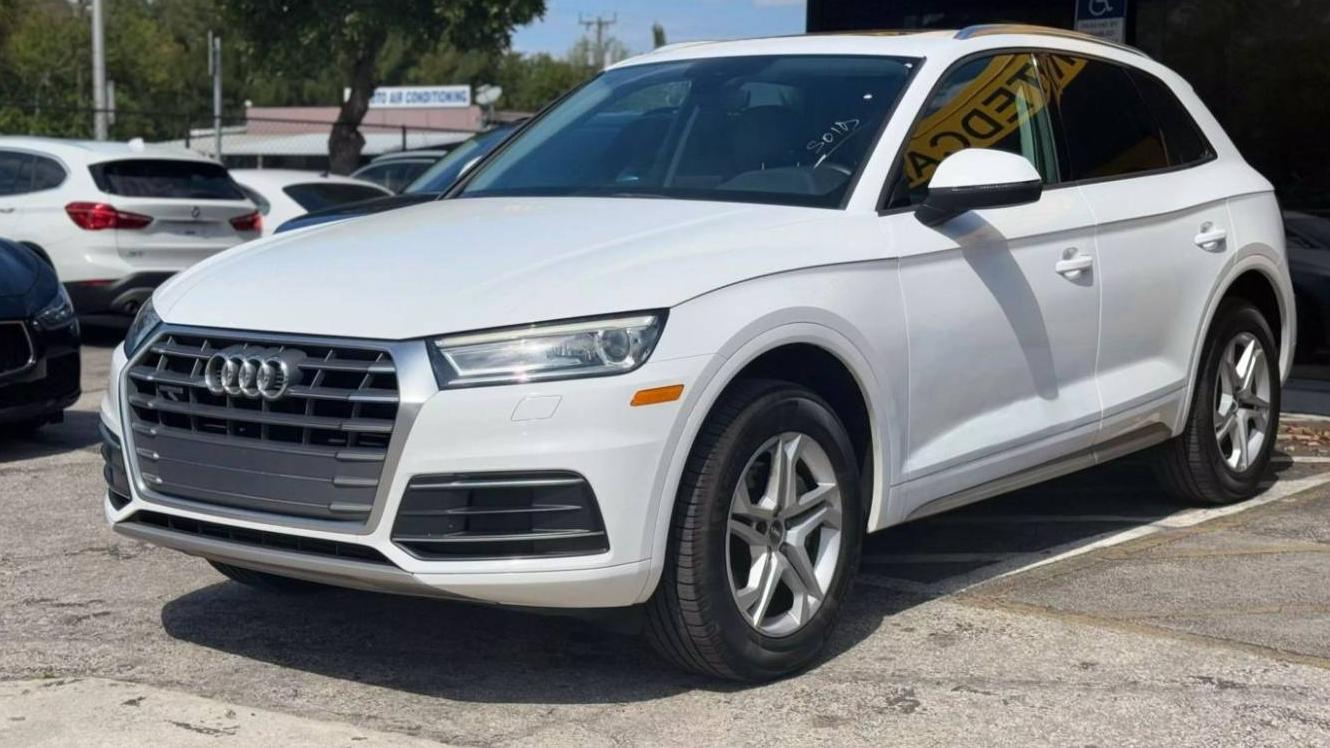 AUDI Q5 2018 WA1ANAFY5J2005428 image