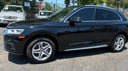 AUDI Q5 2018 WA1BNAFY2J2158482 image