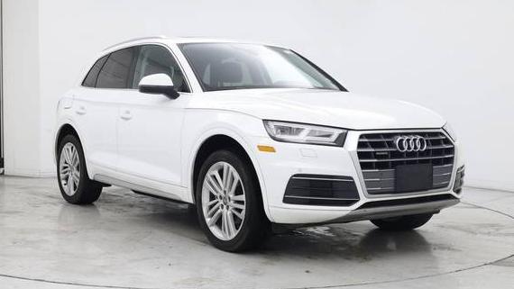 AUDI Q5 2018 WA1BNAFY8J2203215 image
