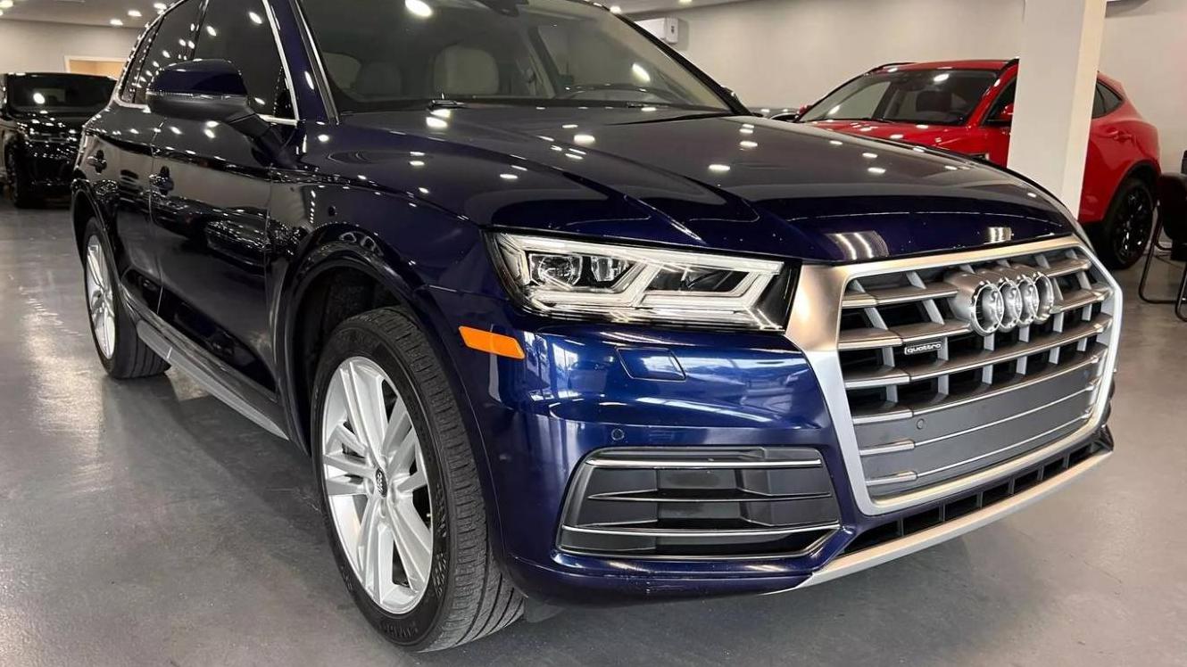 AUDI Q5 2018 WA1BNAFY7J2015950 image