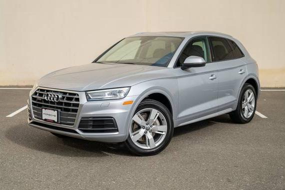 AUDI Q5 2018 WA1ANAFYXJ2025593 image
