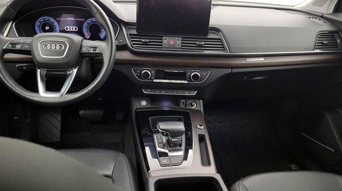 AUDI Q5 2021 WA1BAAFY4M2130456 image