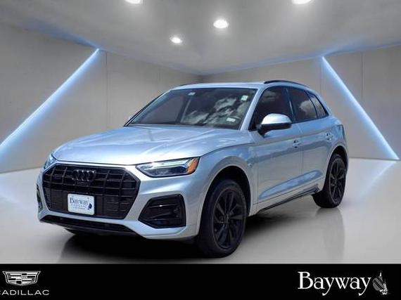 AUDI Q5 2021 WA1BAAFY9M2067435 image