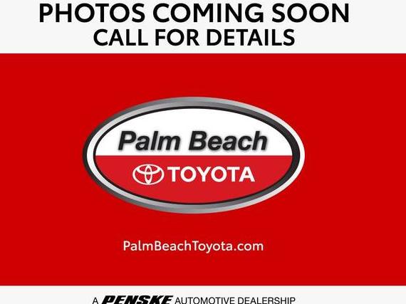 AUDI Q5 2017 WA1C2AFP0HA095693 image