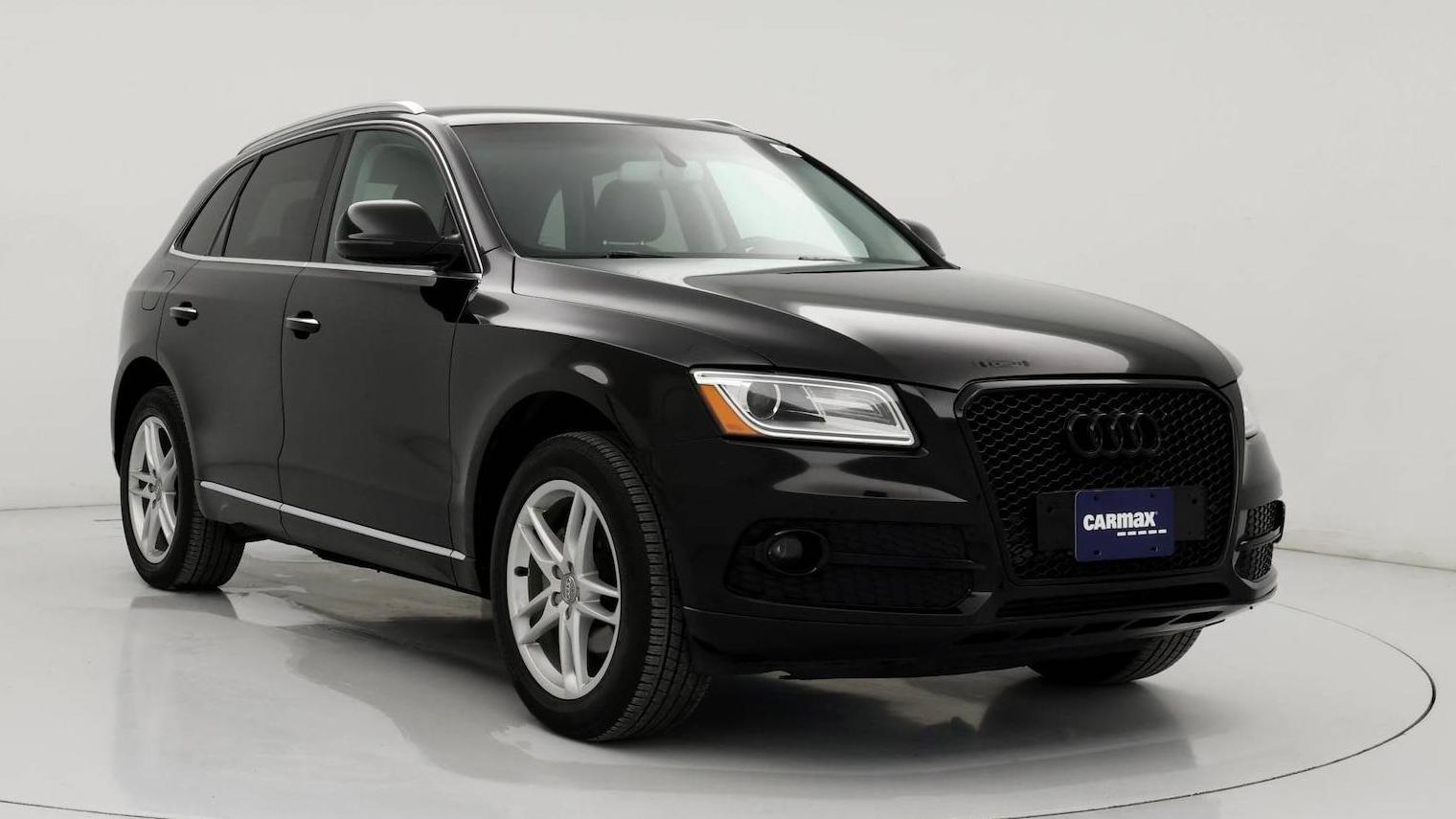 AUDI Q5 2017 WA1L2AFP2HA017092 image