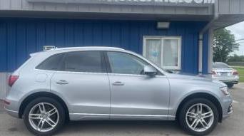 AUDI Q5 2017 WA1L2AFP0HA006009 image