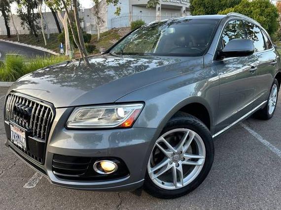 AUDI Q5 2017 WA1L2AFP3HA025296 image