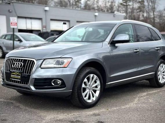 AUDI Q5 2017 WA1C2AFP7HA048596 image
