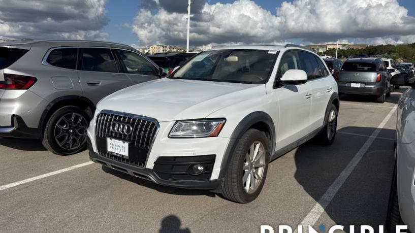 AUDI Q5 2017 WA1L2AFP8HA075658 image