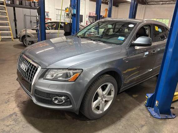 AUDI Q5 2012 WA1DKAFP3CA133270 image