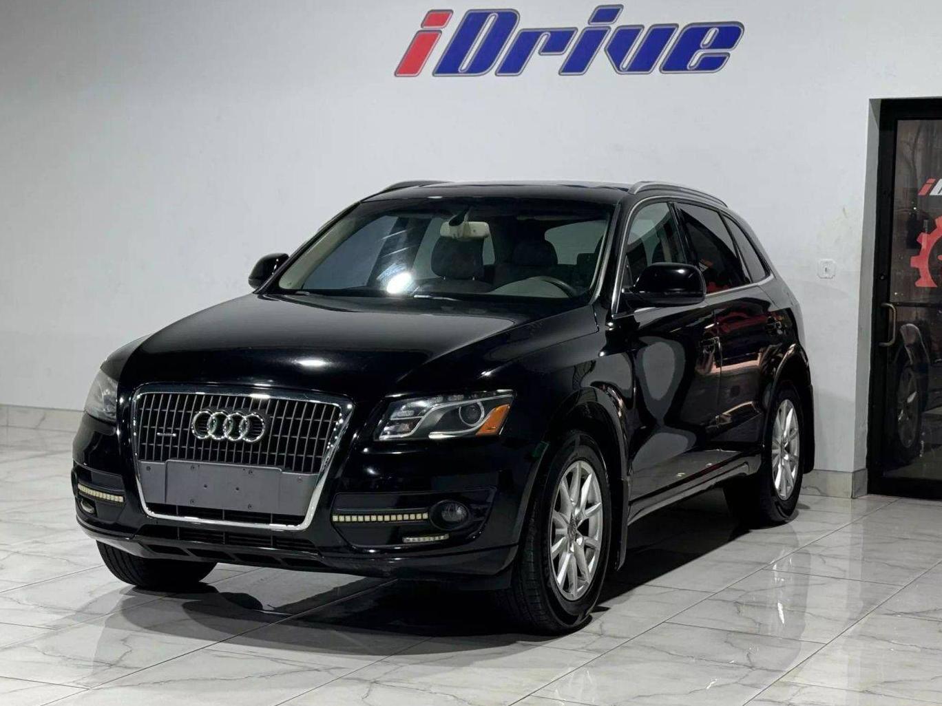 AUDI Q5 2012 WA1LFAFP8CA096510 image