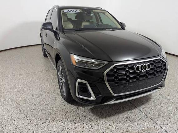 AUDI Q5 2024 WA1EAAFY0R2097508 image