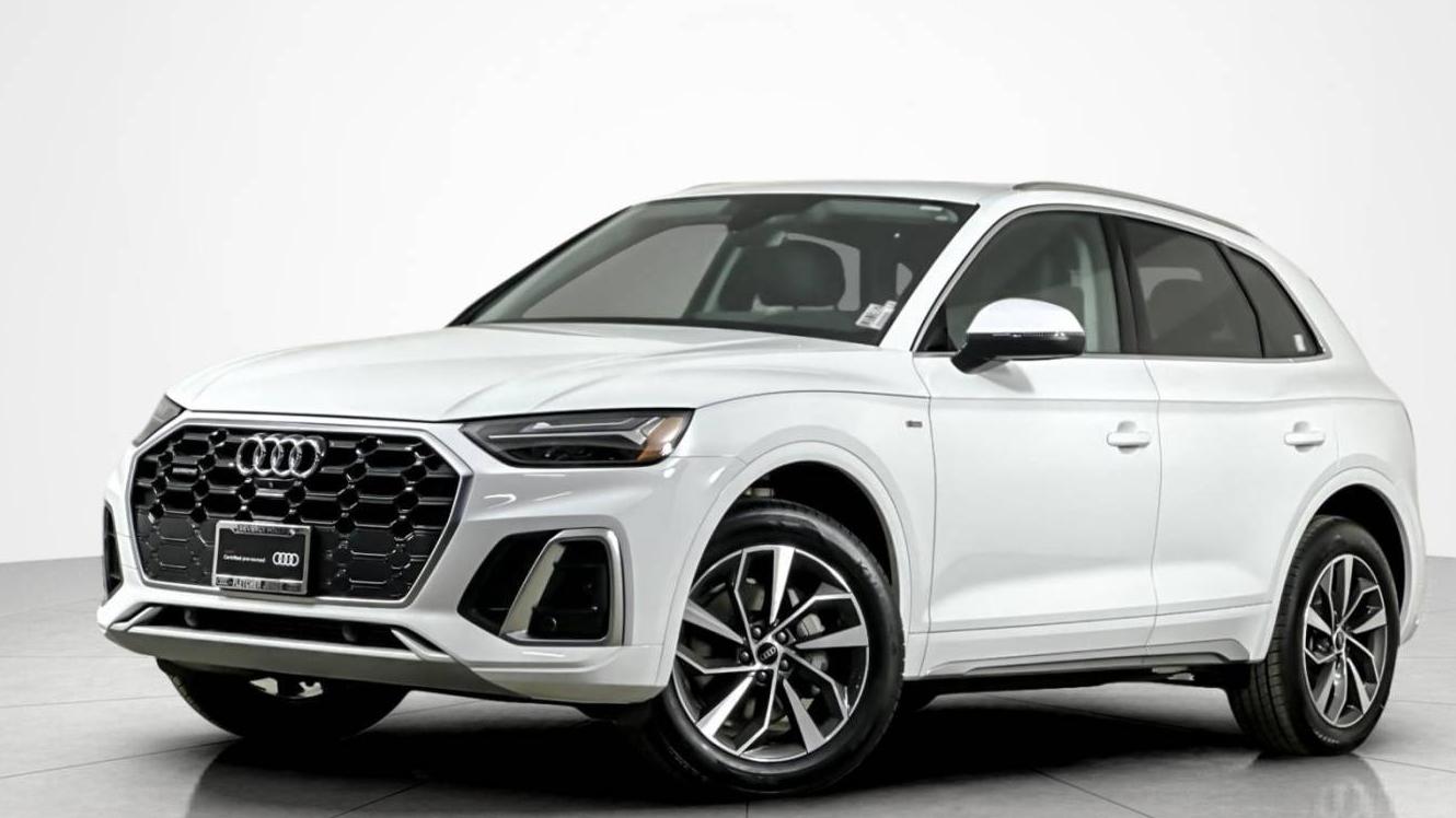 AUDI Q5 2024 WA1EAAFYXR2088413 image