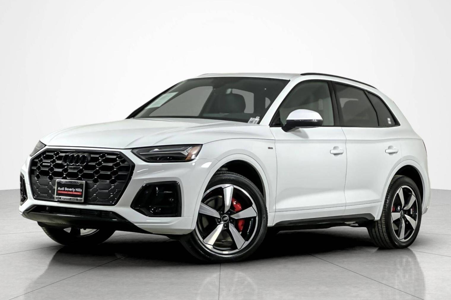 AUDI Q5 2024 WA1EAAFY5R2091462 image